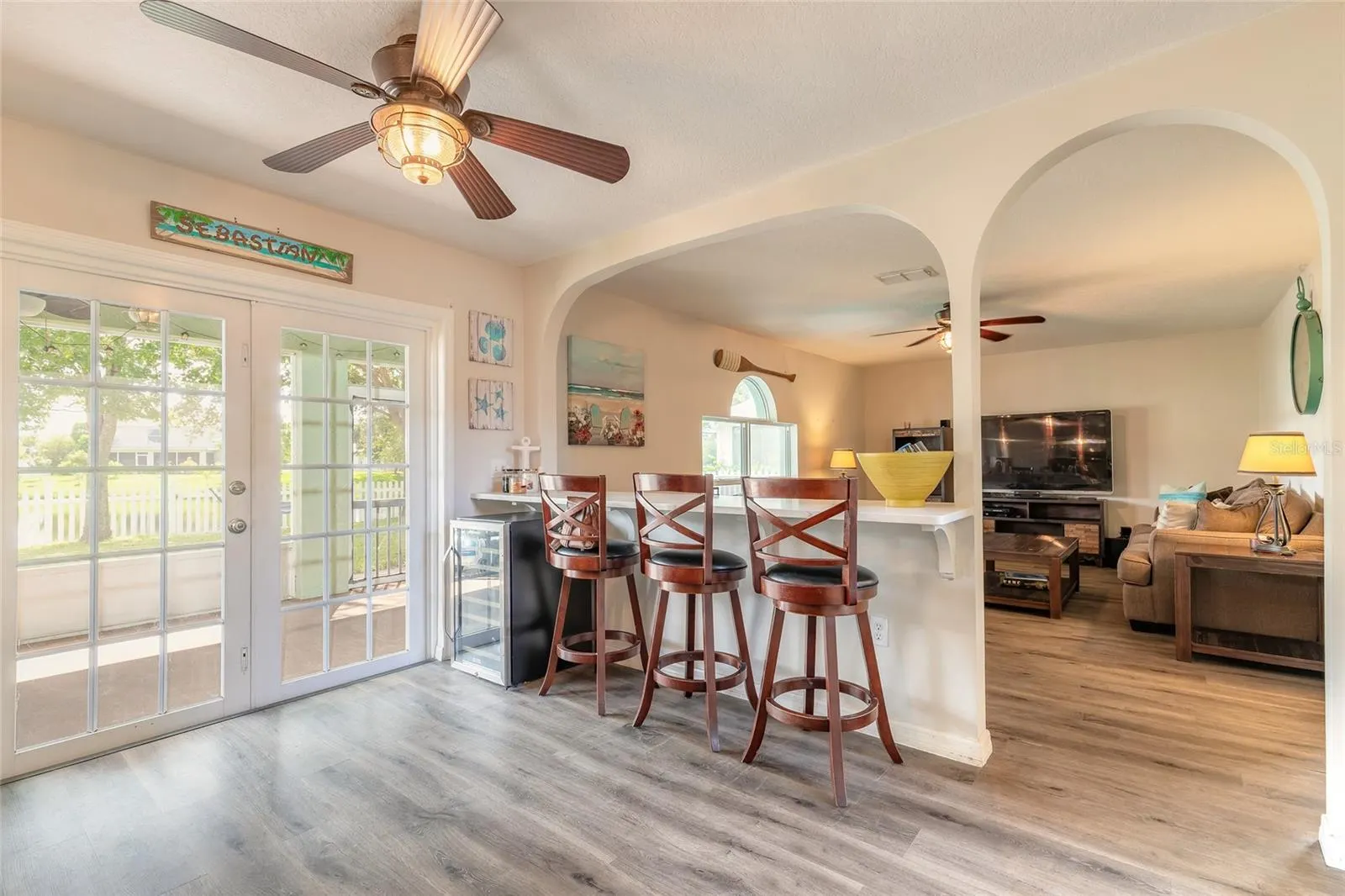 216 STONY POINT DR