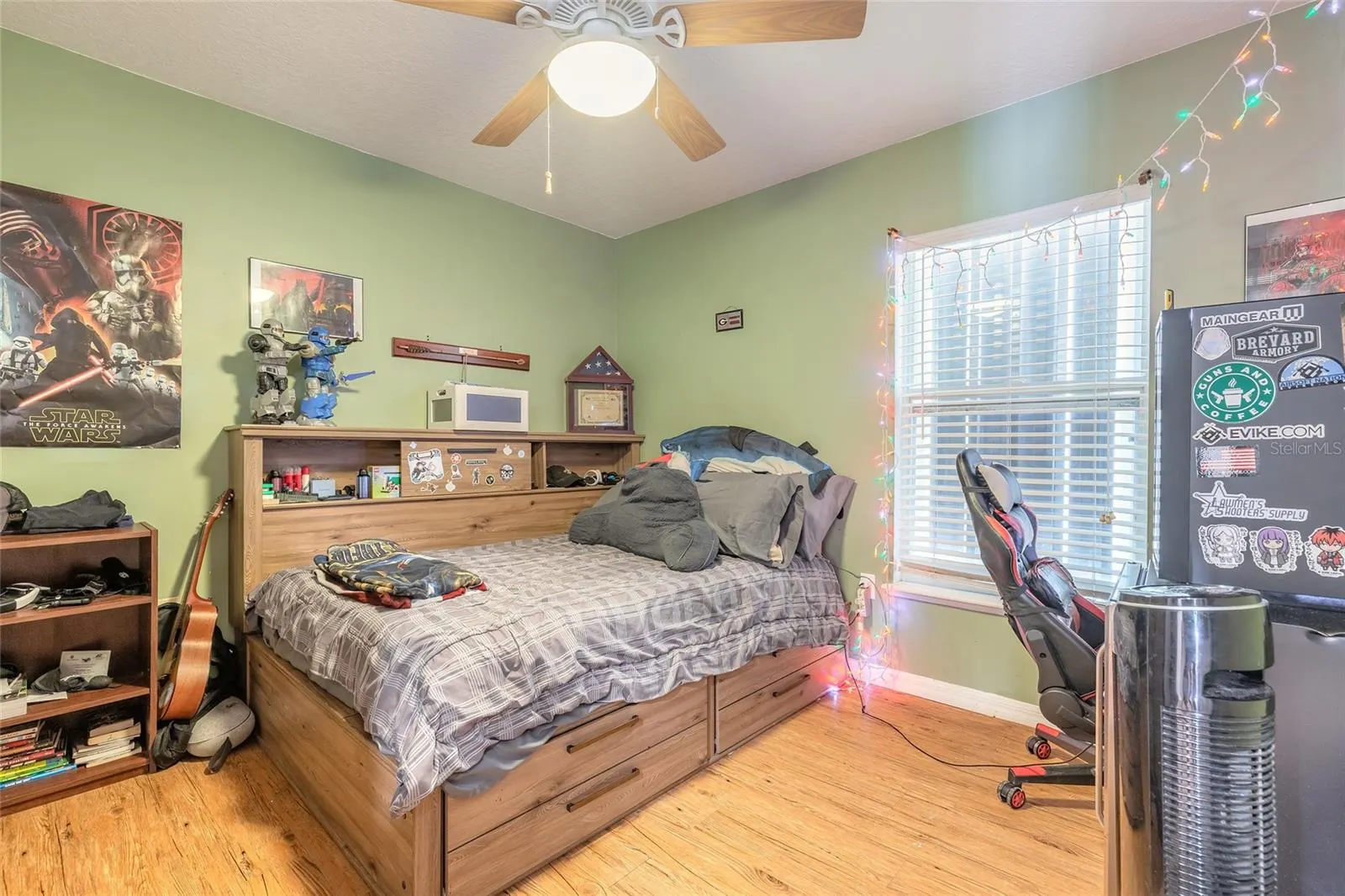 216 STONY POINT DR