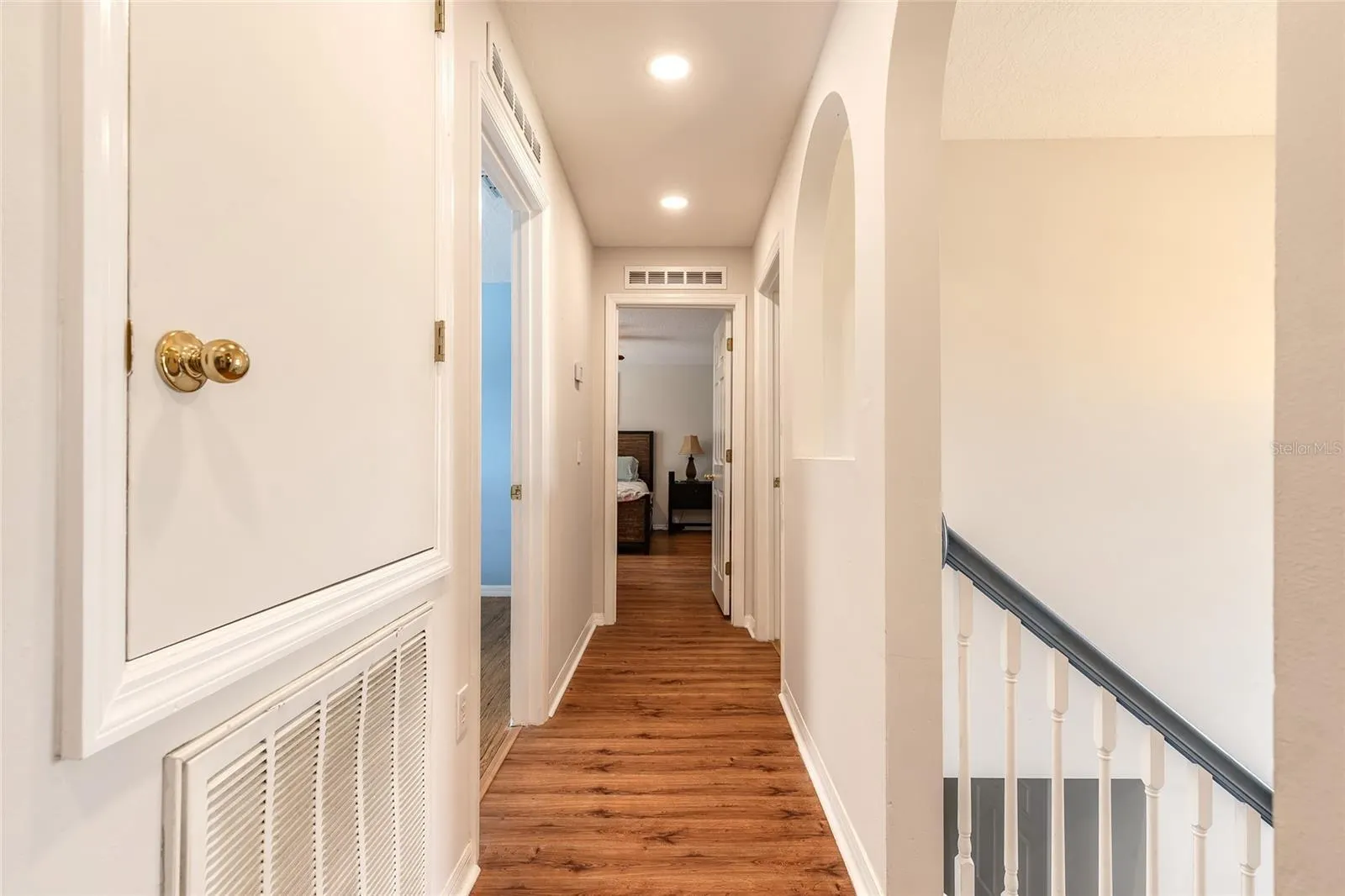 216 STONY POINT DR