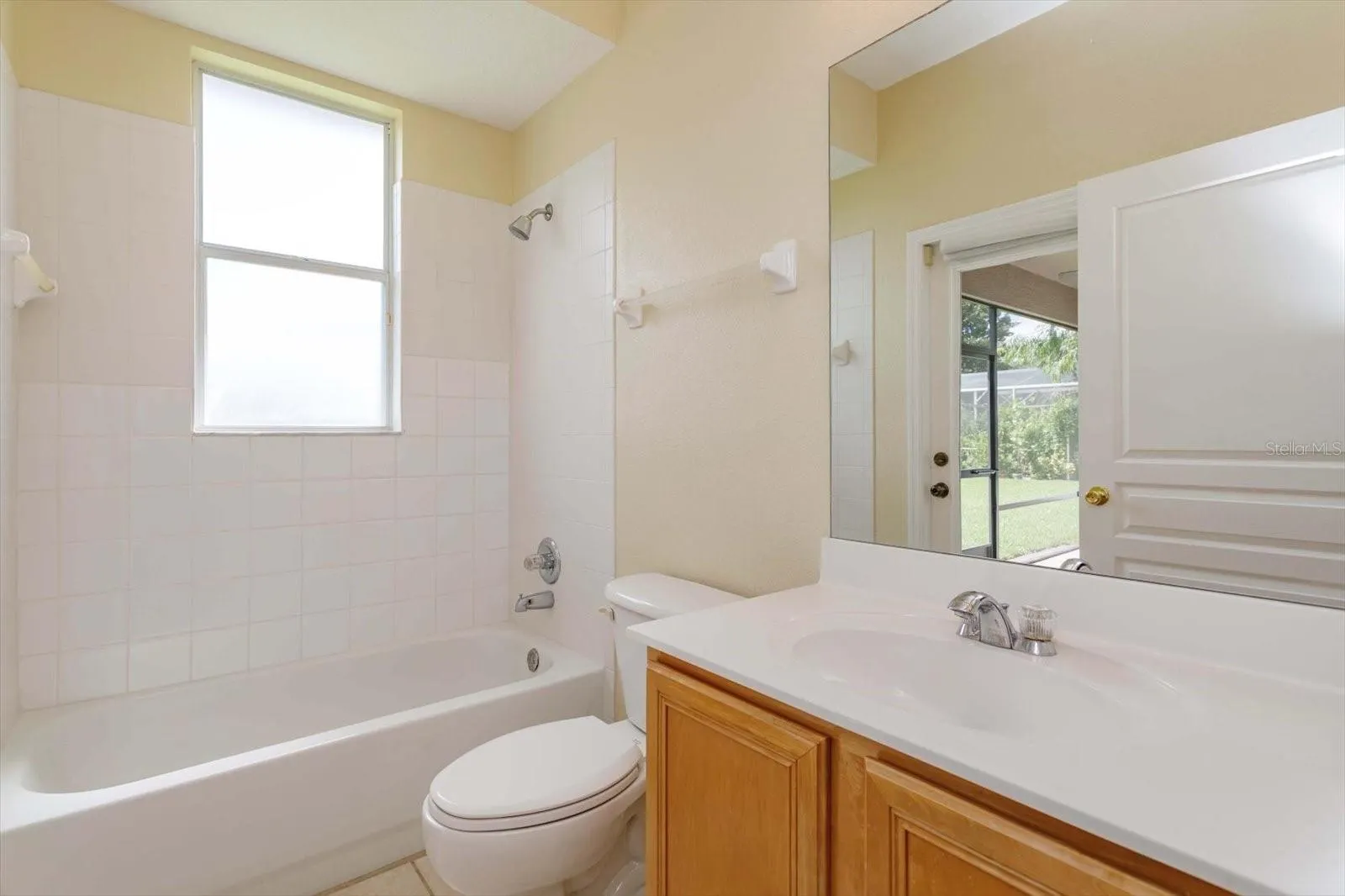 14017 SIERRA VISTA DR