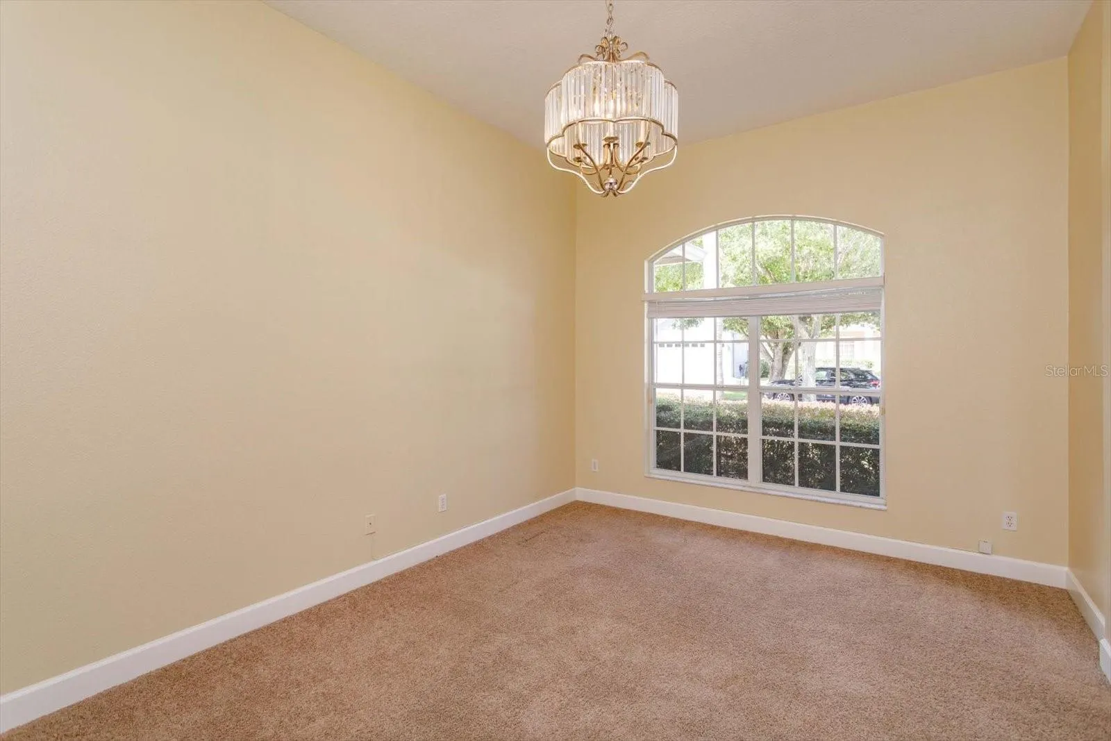 14017 SIERRA VISTA DR