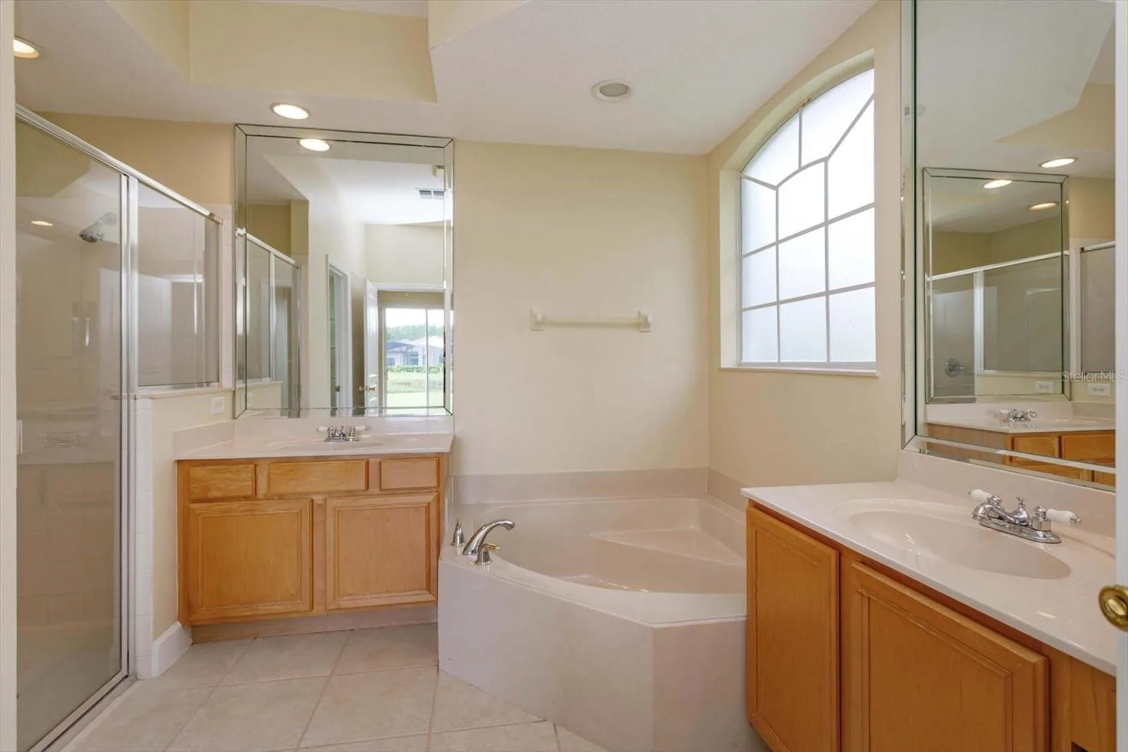 14017 SIERRA VISTA DR