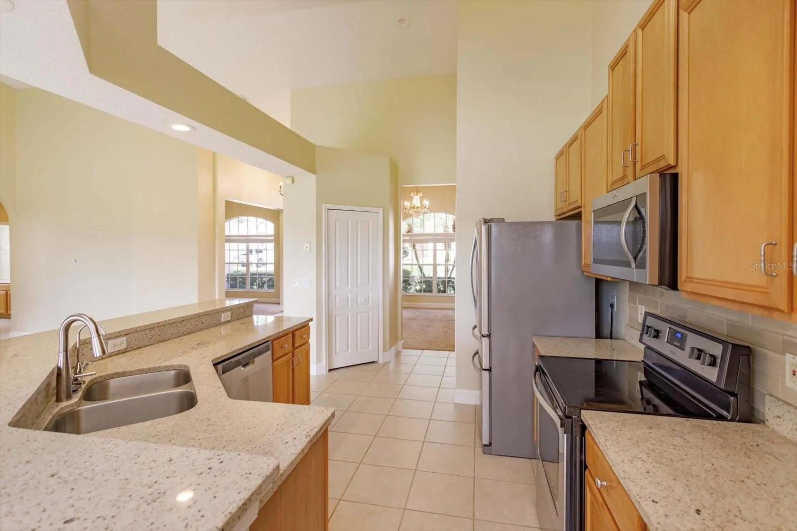 14017 SIERRA VISTA DR