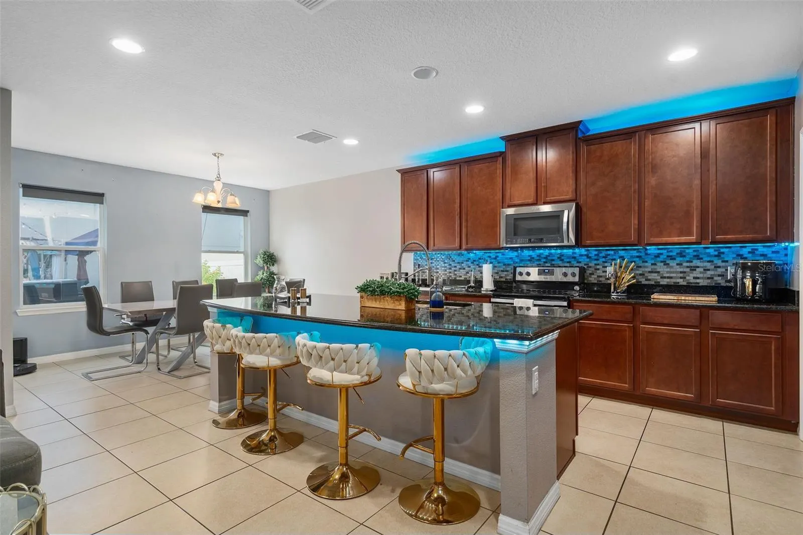 3209 TURRET DR