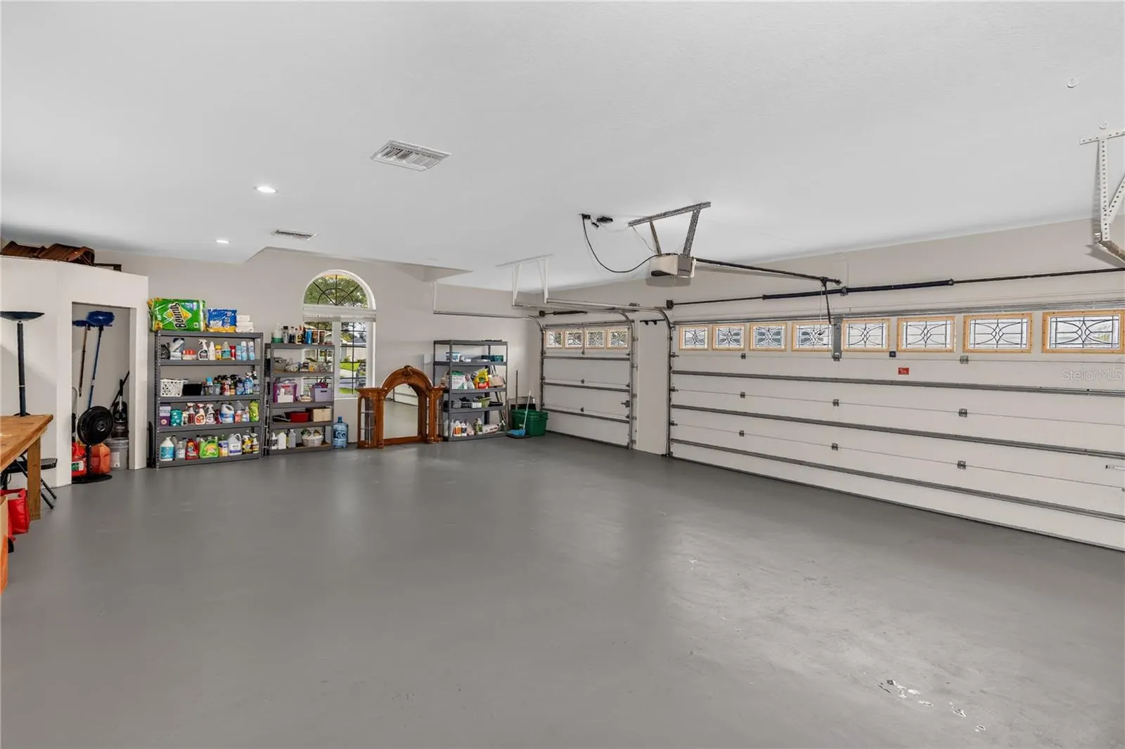 105 ALEXANDRA WOODS DR
