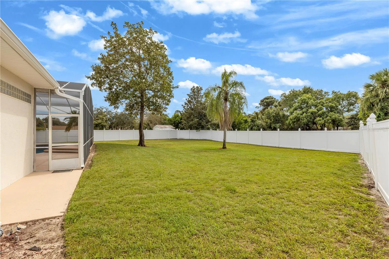 105 ALEXANDRA WOODS DR