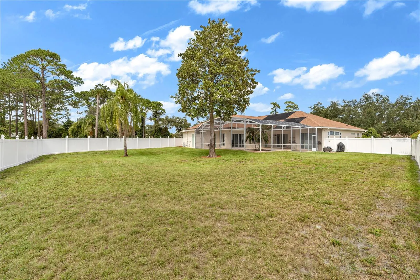 105 ALEXANDRA WOODS DR