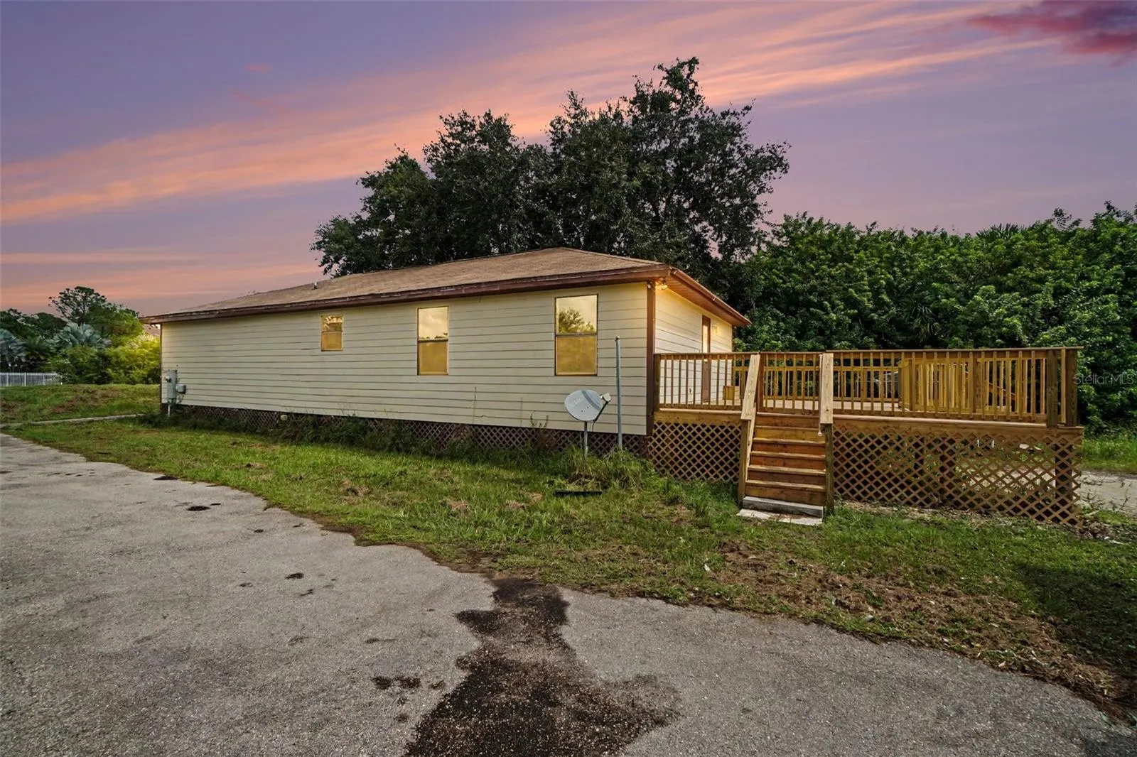 4280 RANDALL BLVD