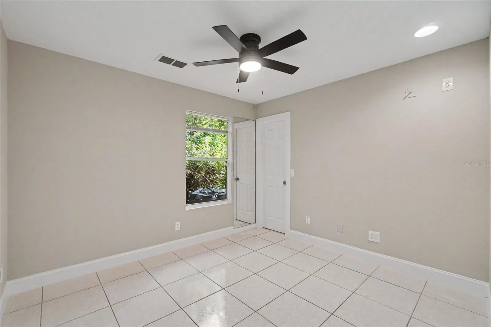 4280 RANDALL BLVD