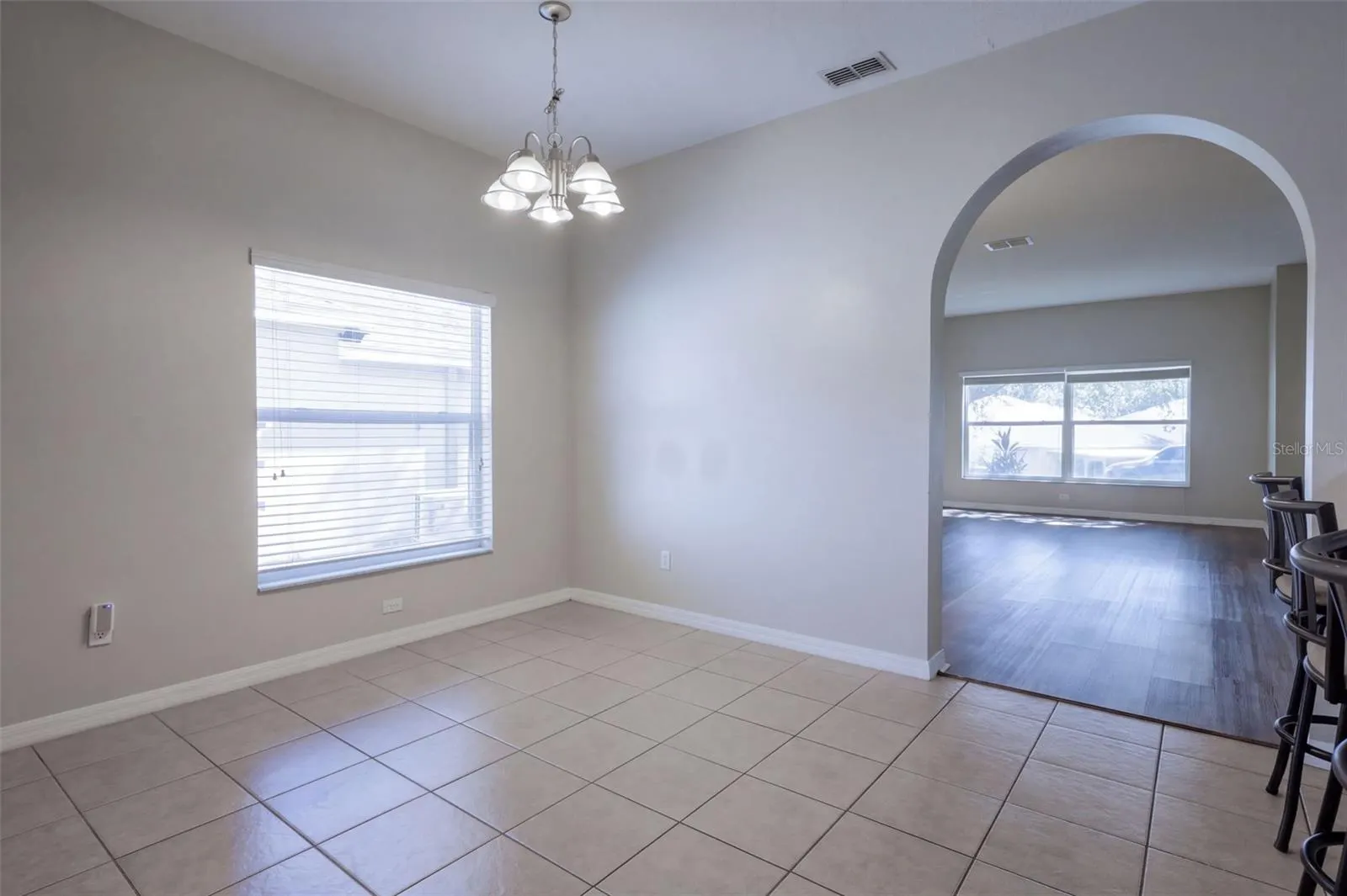 1416 LONGVILLE CIR