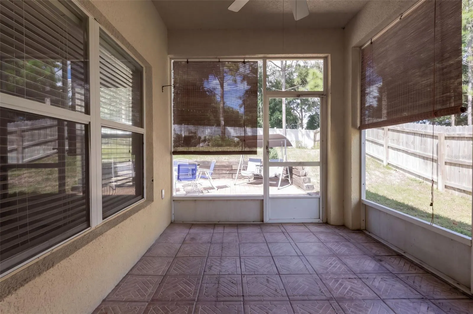 1416 LONGVILLE CIR
