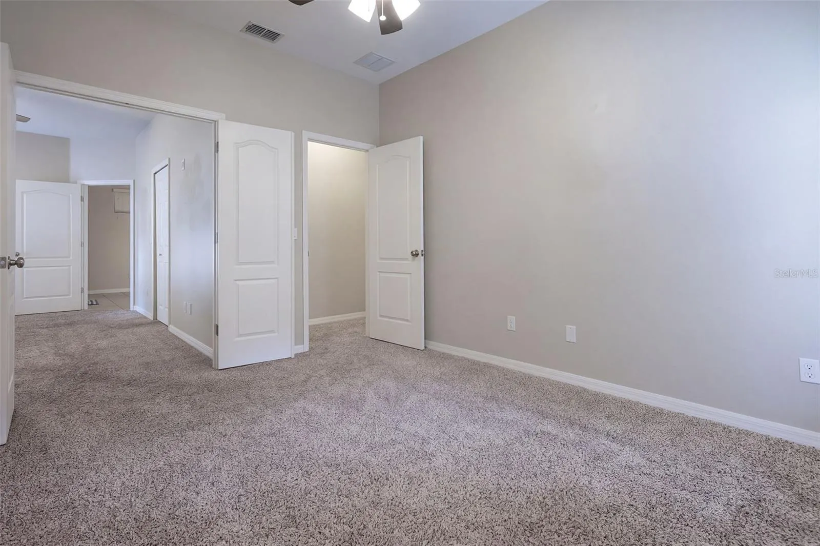 1416 LONGVILLE CIR