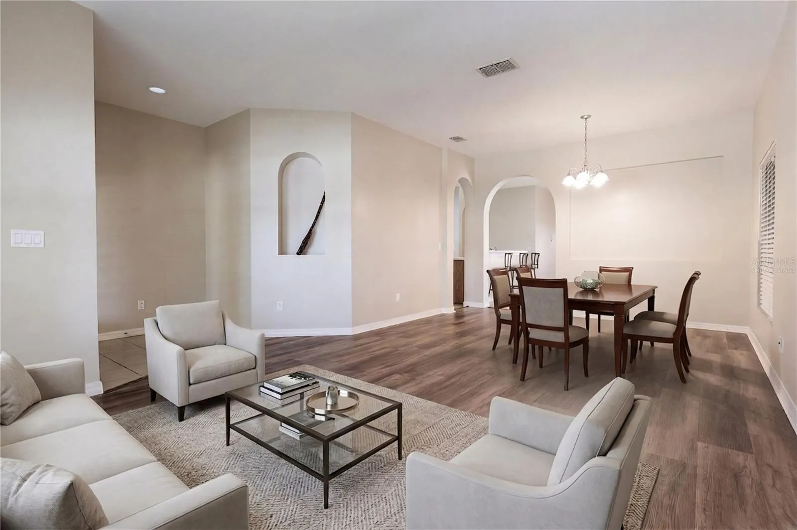 1416 LONGVILLE CIR