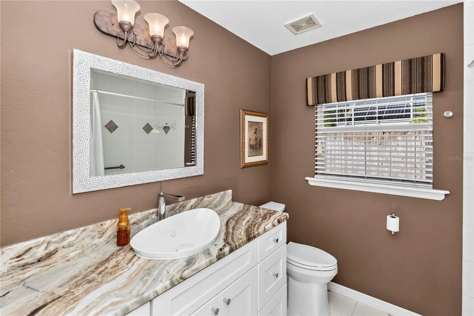313 HAMPTON HILLS CT