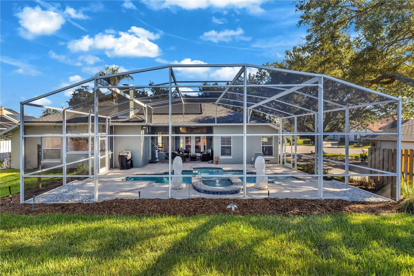 313 HAMPTON HILLS CT