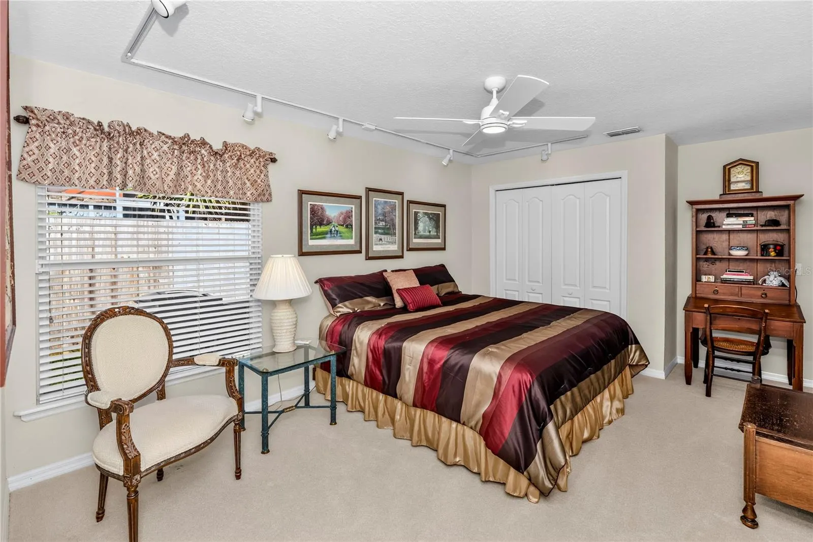 313 HAMPTON HILLS CT