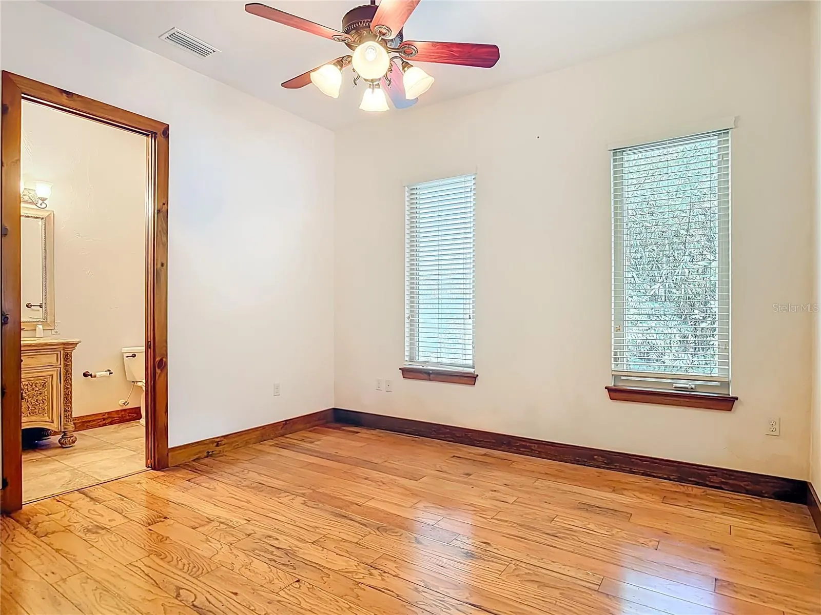 250 GARDEN ST