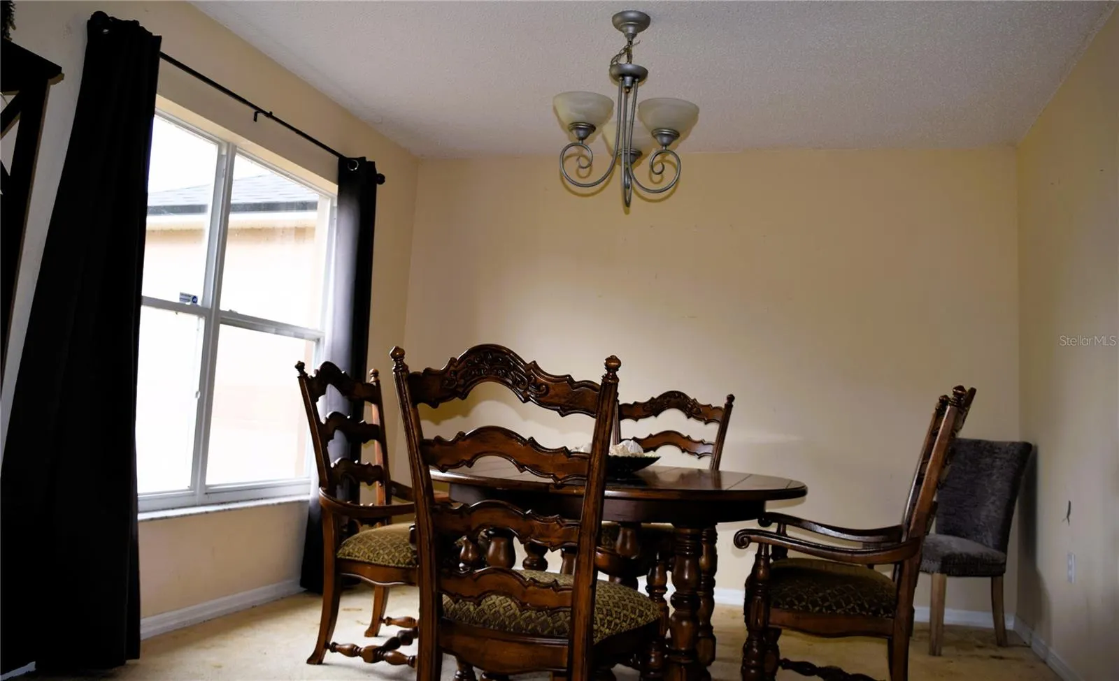 1410 LODGE TER
