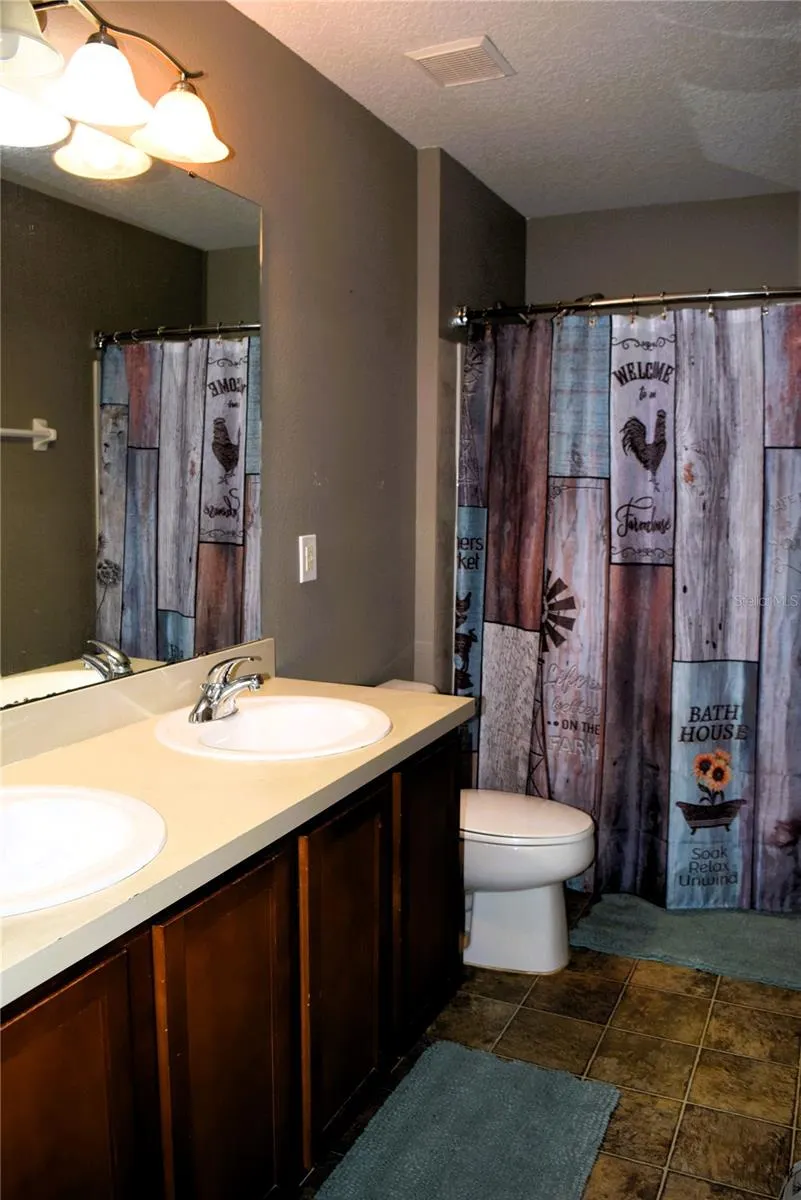 1410 LODGE TER