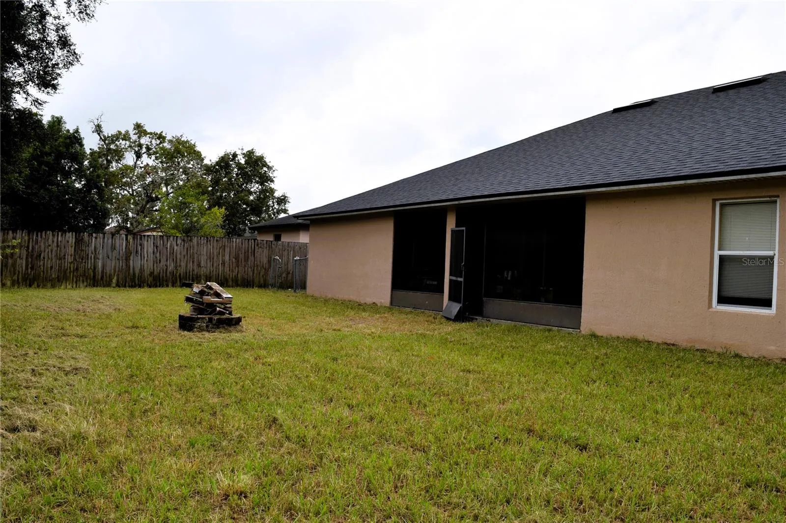 1410 LODGE TER