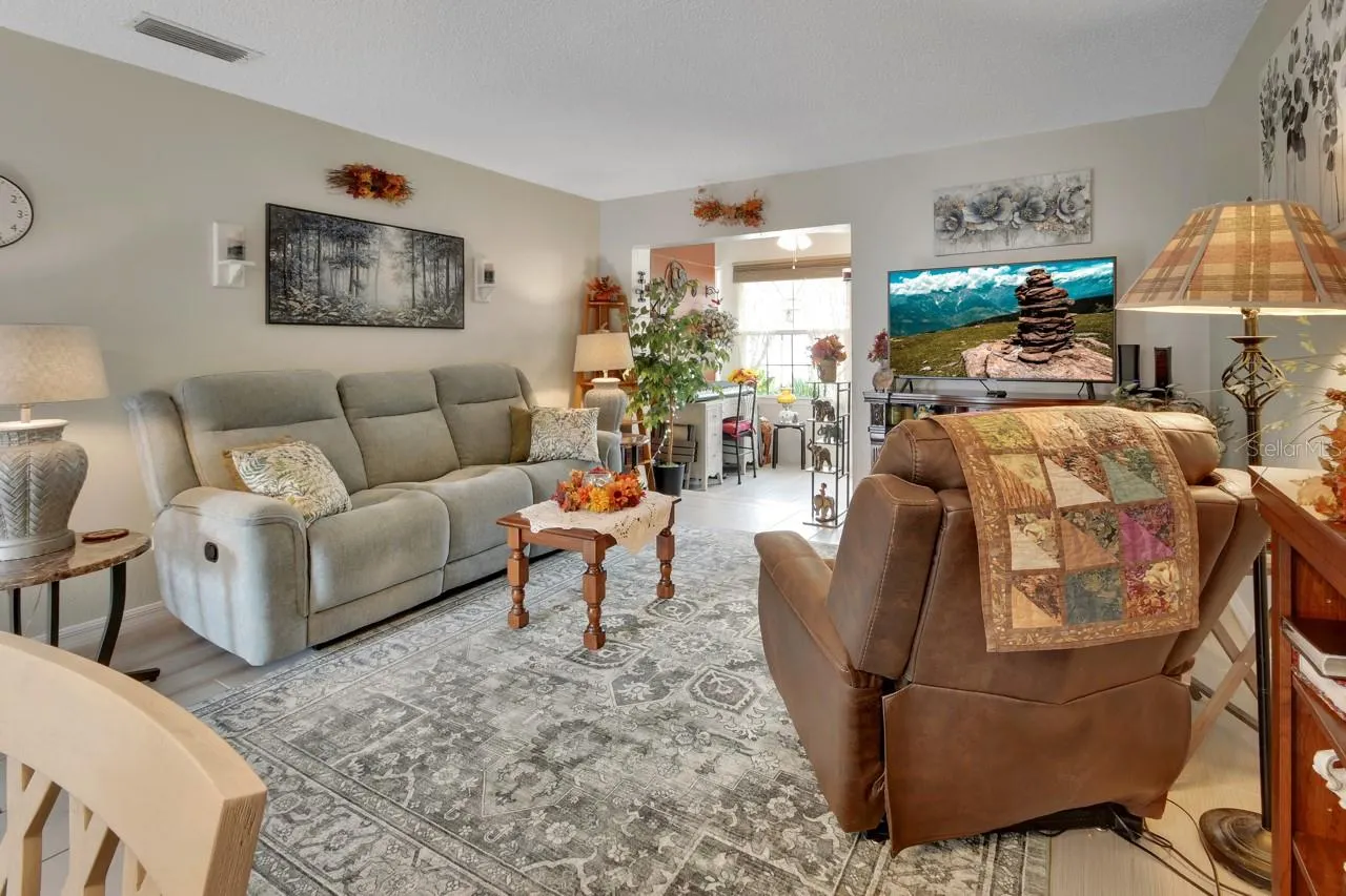 713 E MICHIGAN AVE #B #B