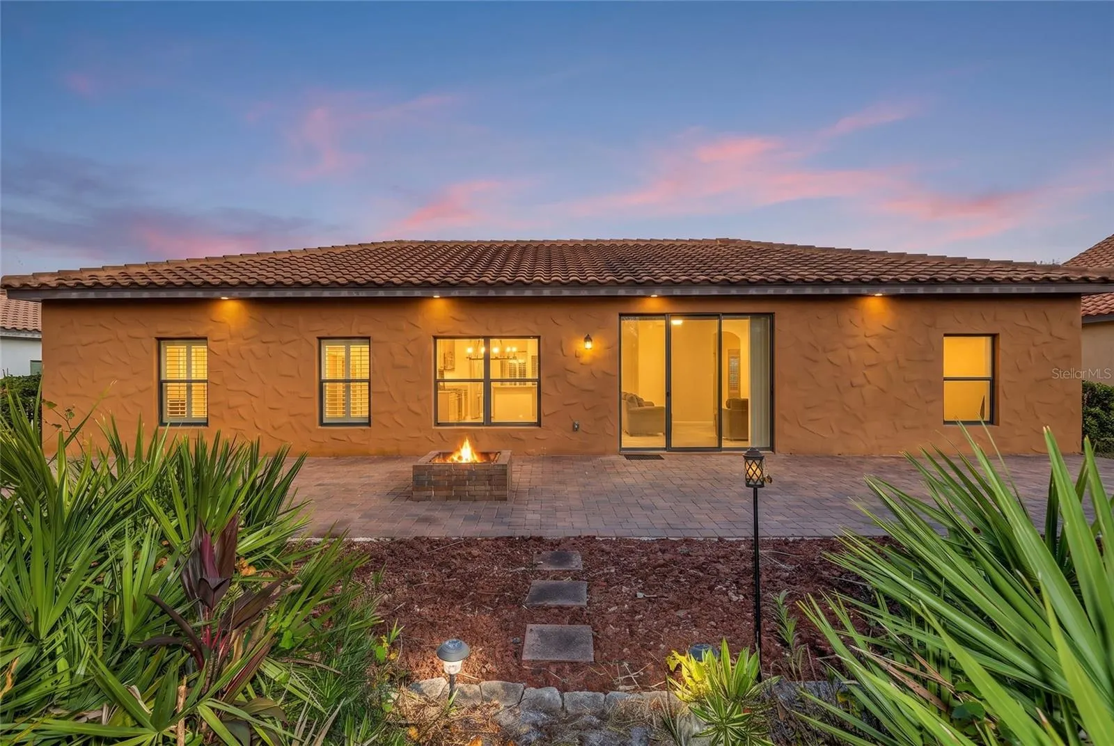 133 VERDE WAY