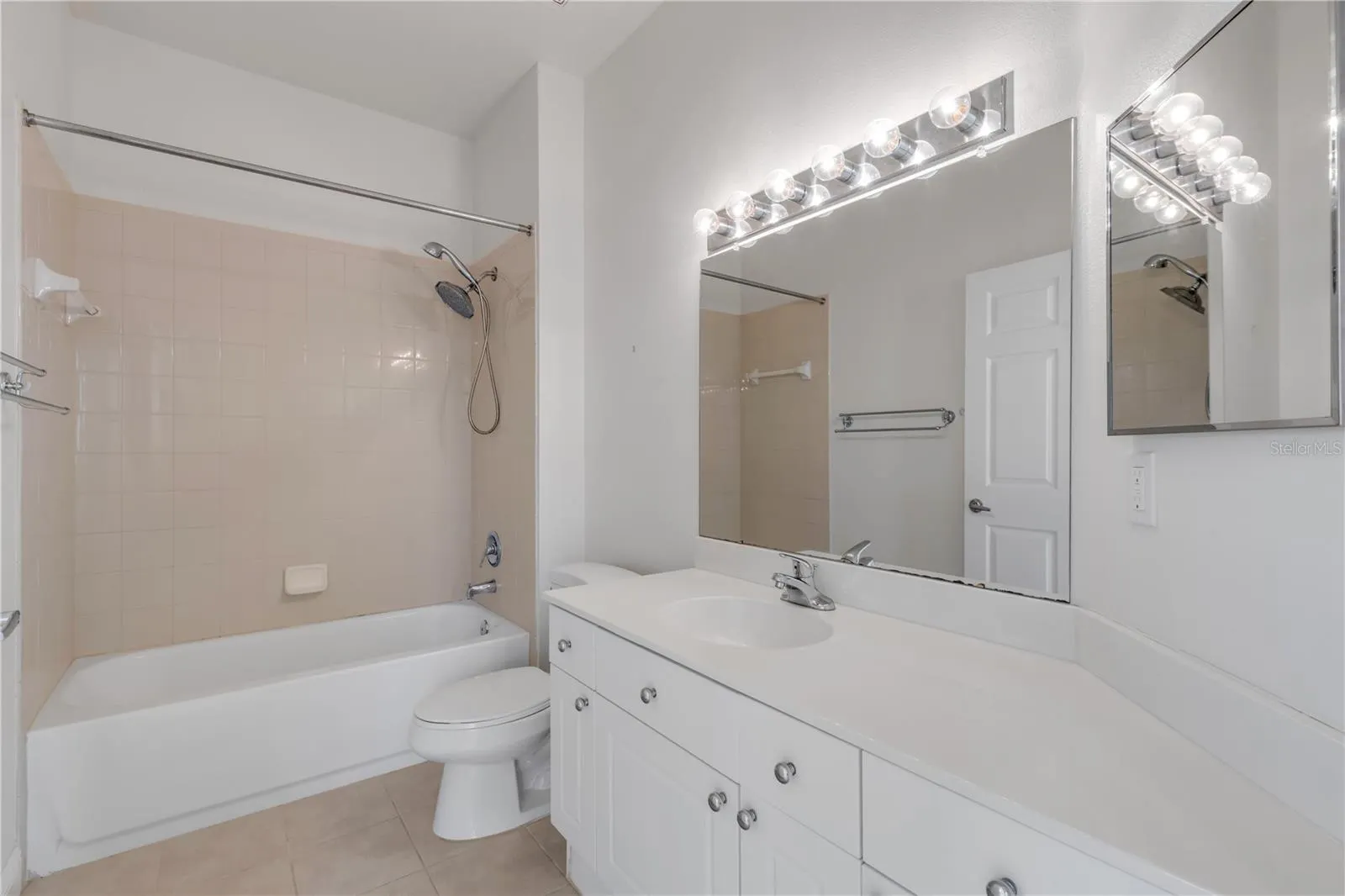 116 BAUER CIR