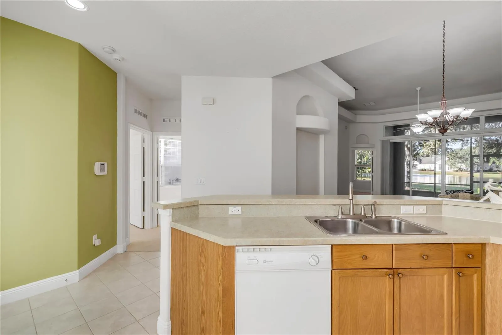 116 BAUER CIR