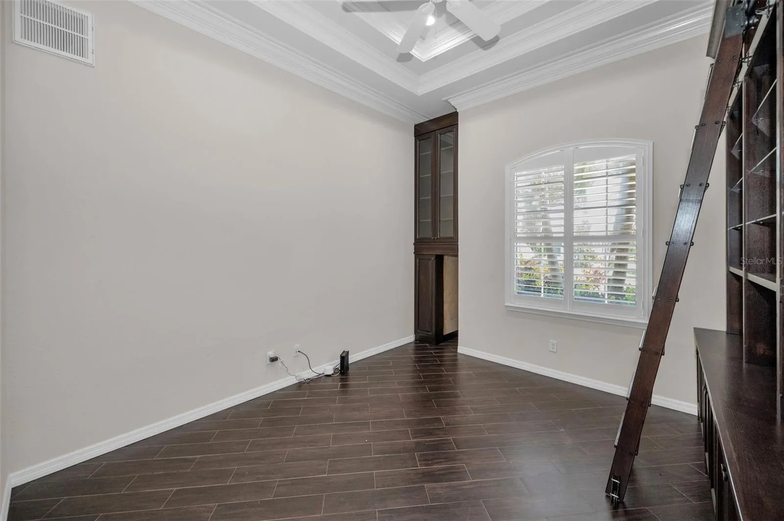 1227 TOSCANO DR