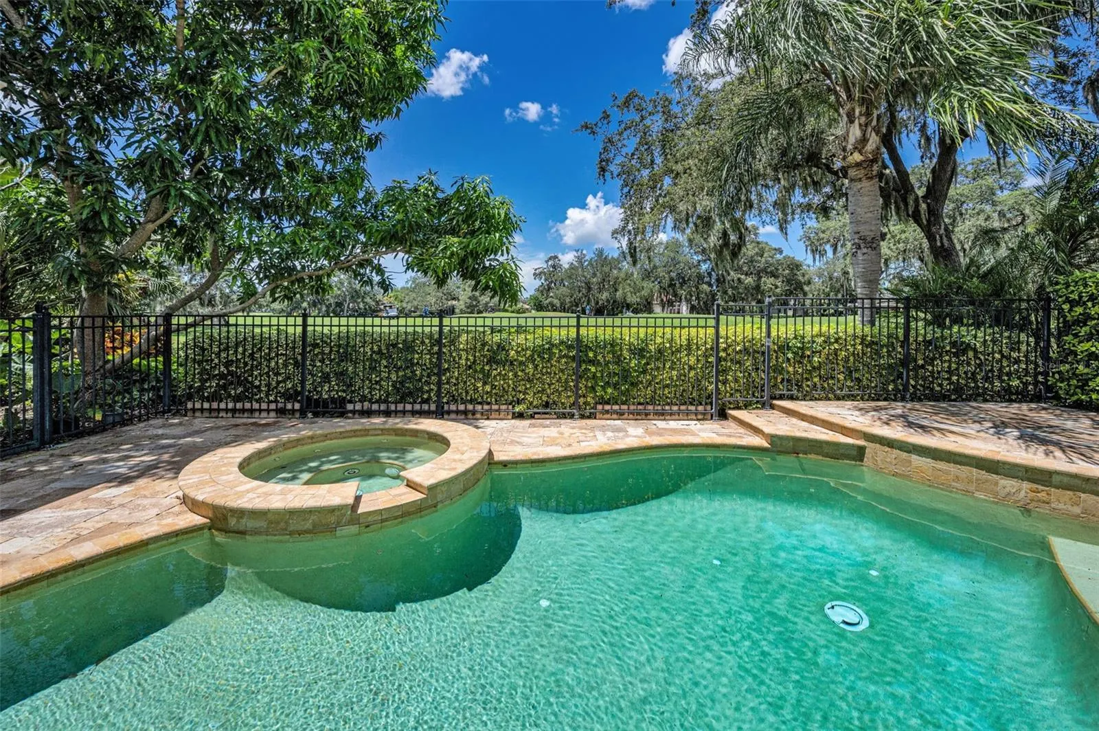1227 TOSCANO DR