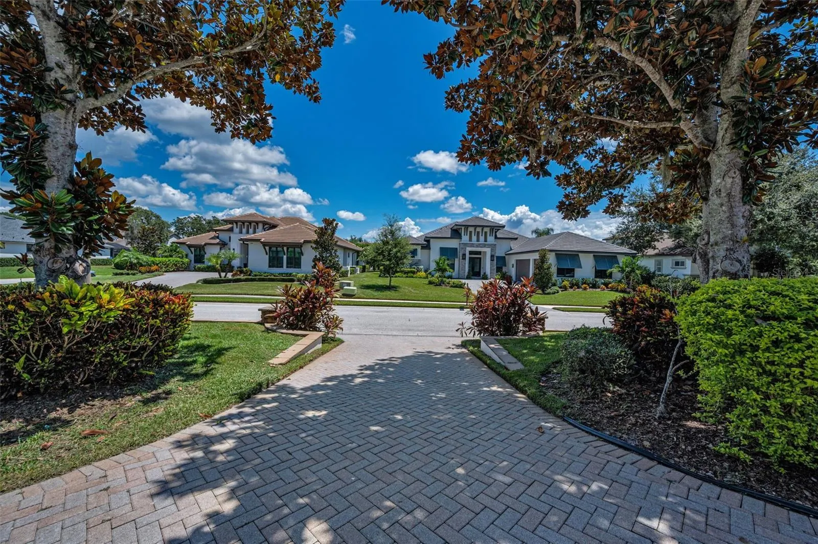 1227 TOSCANO DR