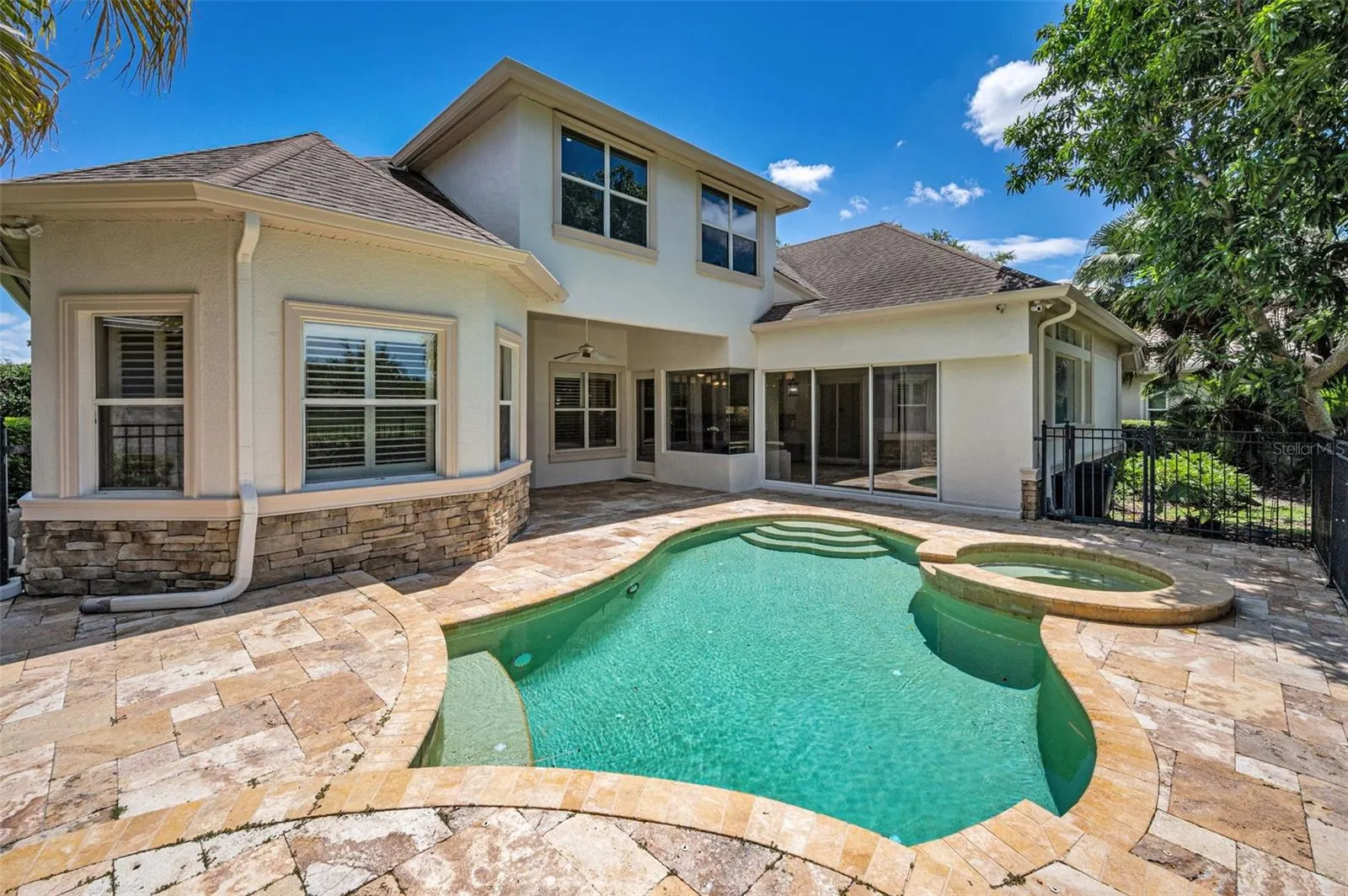 1227 TOSCANO DR