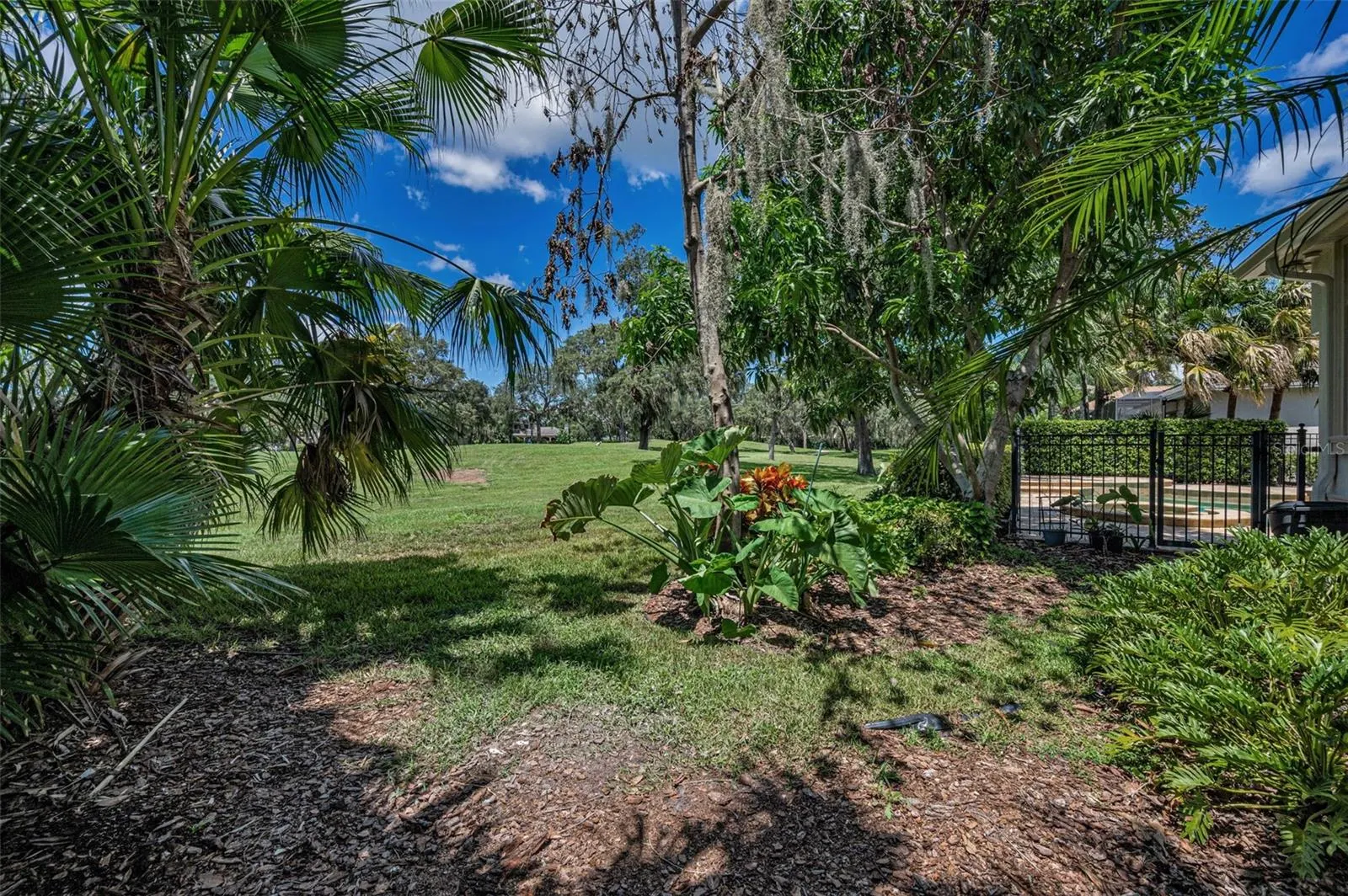 1227 TOSCANO DR