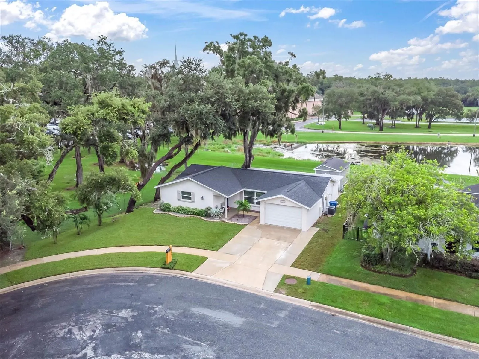 4336 CRESTWOOD BLVD