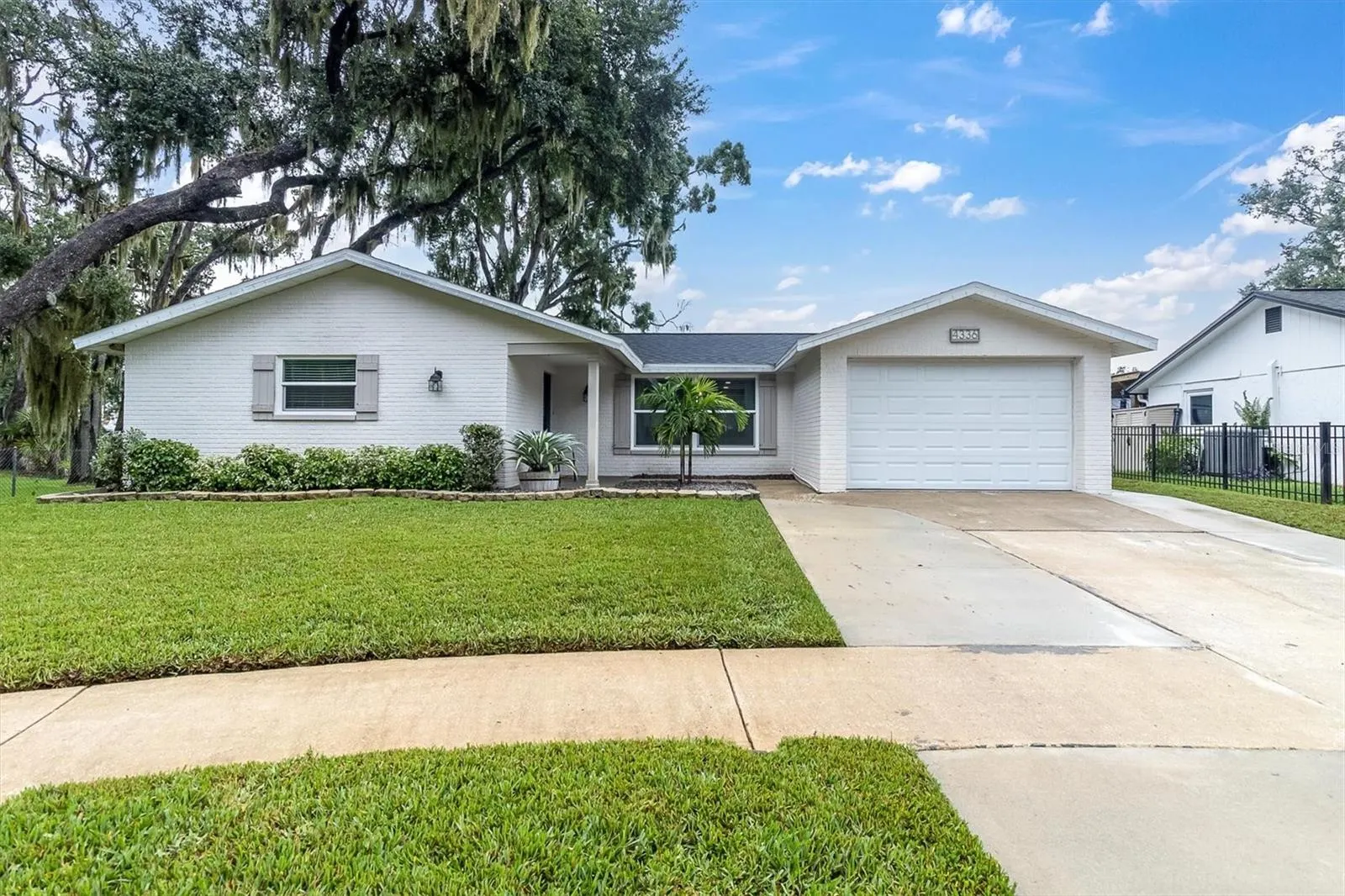 4336 CRESTWOOD BLVD
