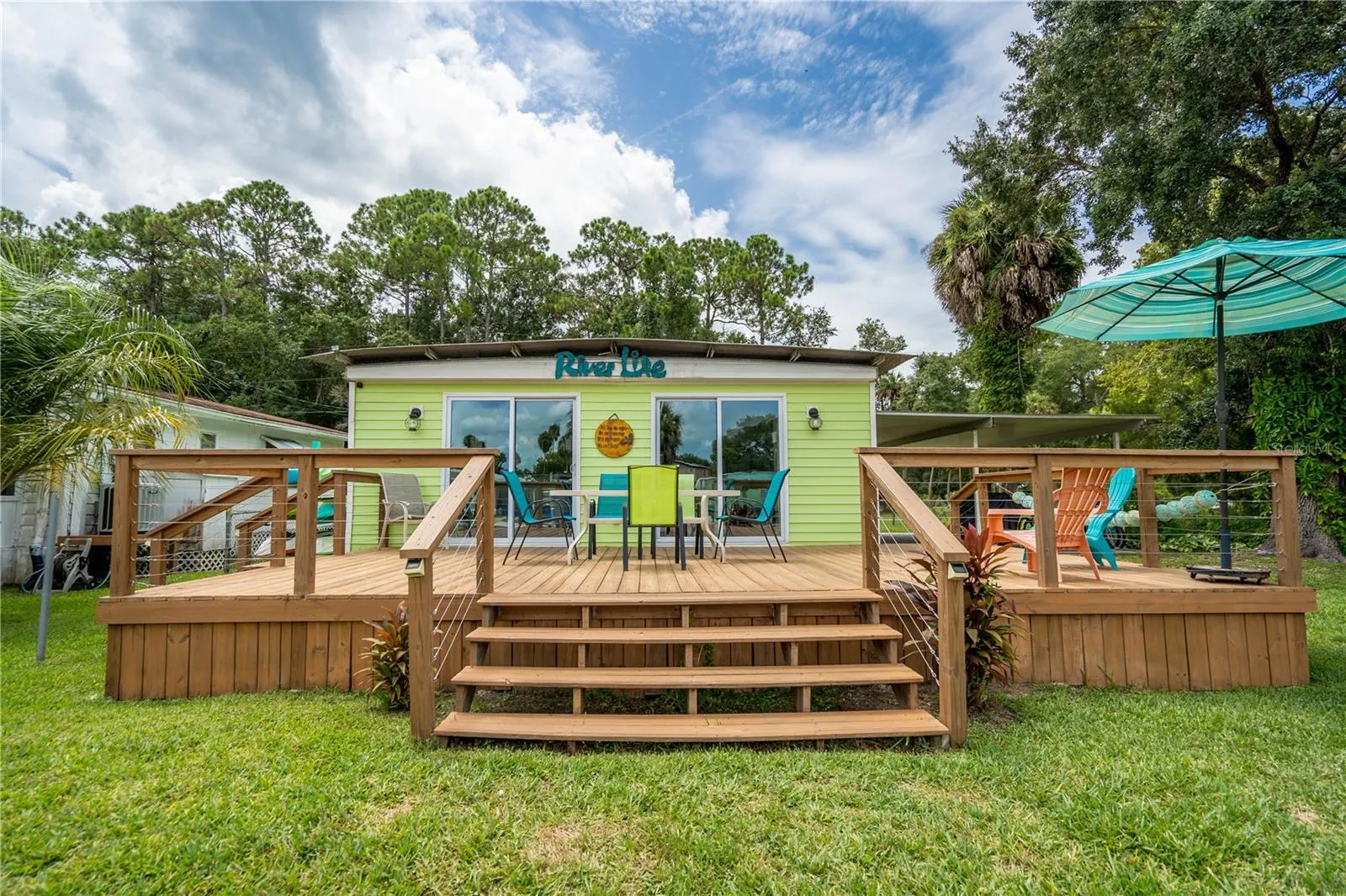 6051 COLONY CIR