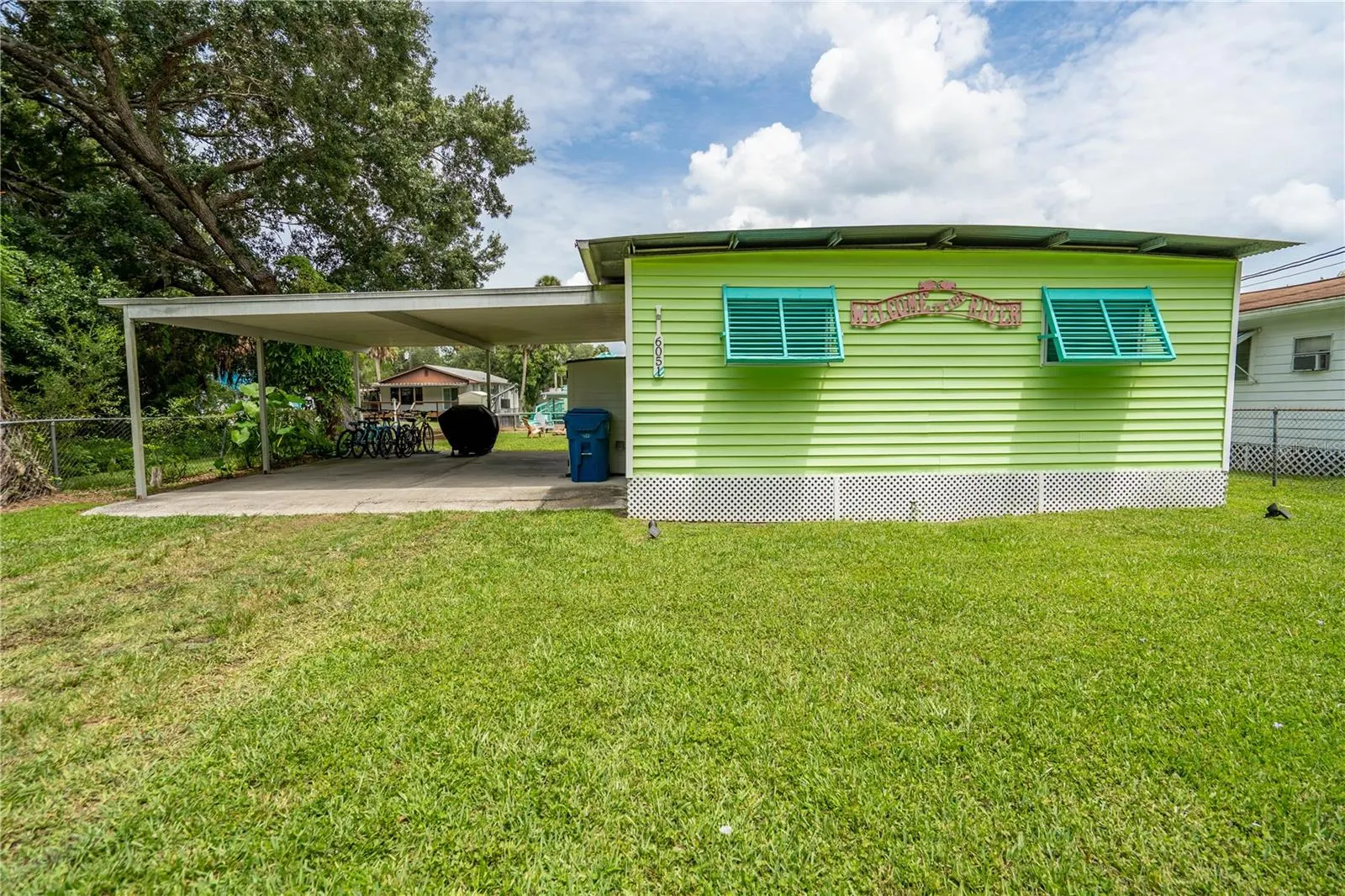6051 COLONY CIR