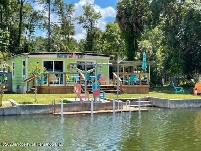 6051 COLONY CIR