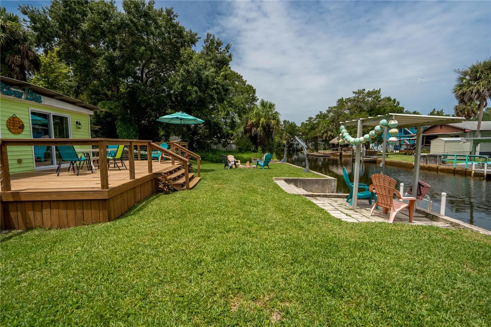 6051 COLONY CIR