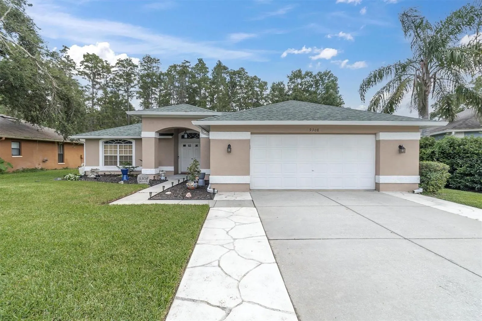 9308 BEARCAT RD