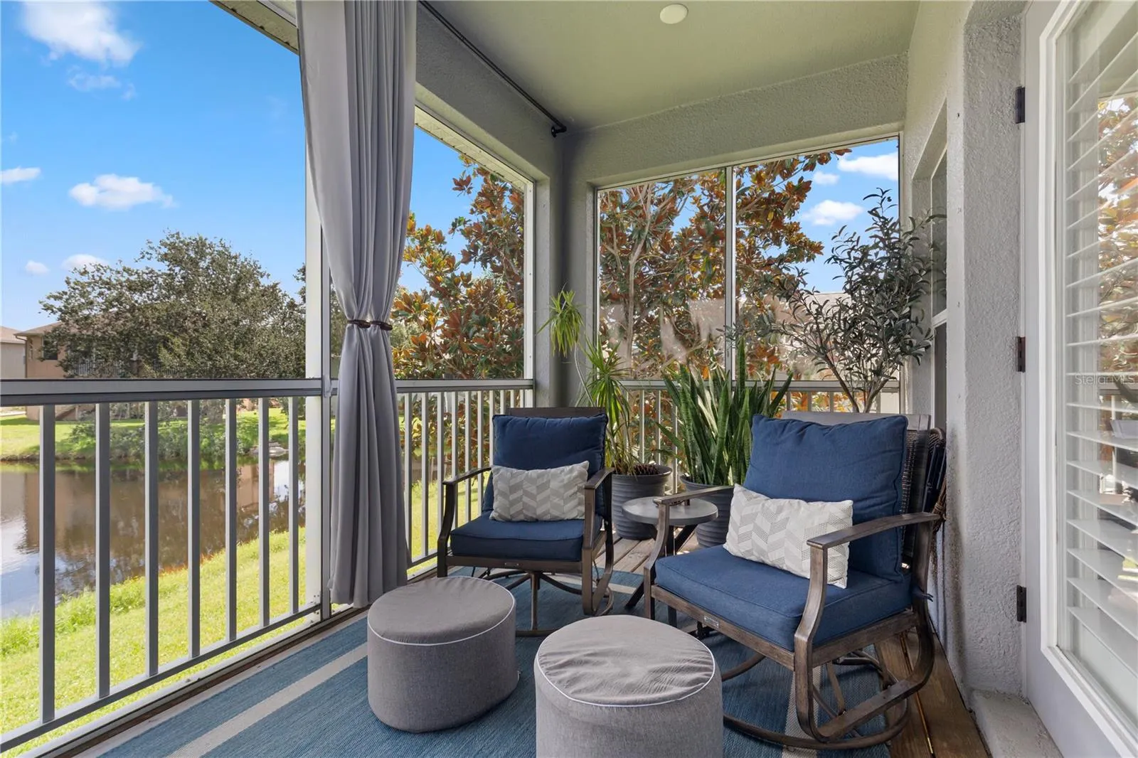 1072 S POINTE ALEXIS DR