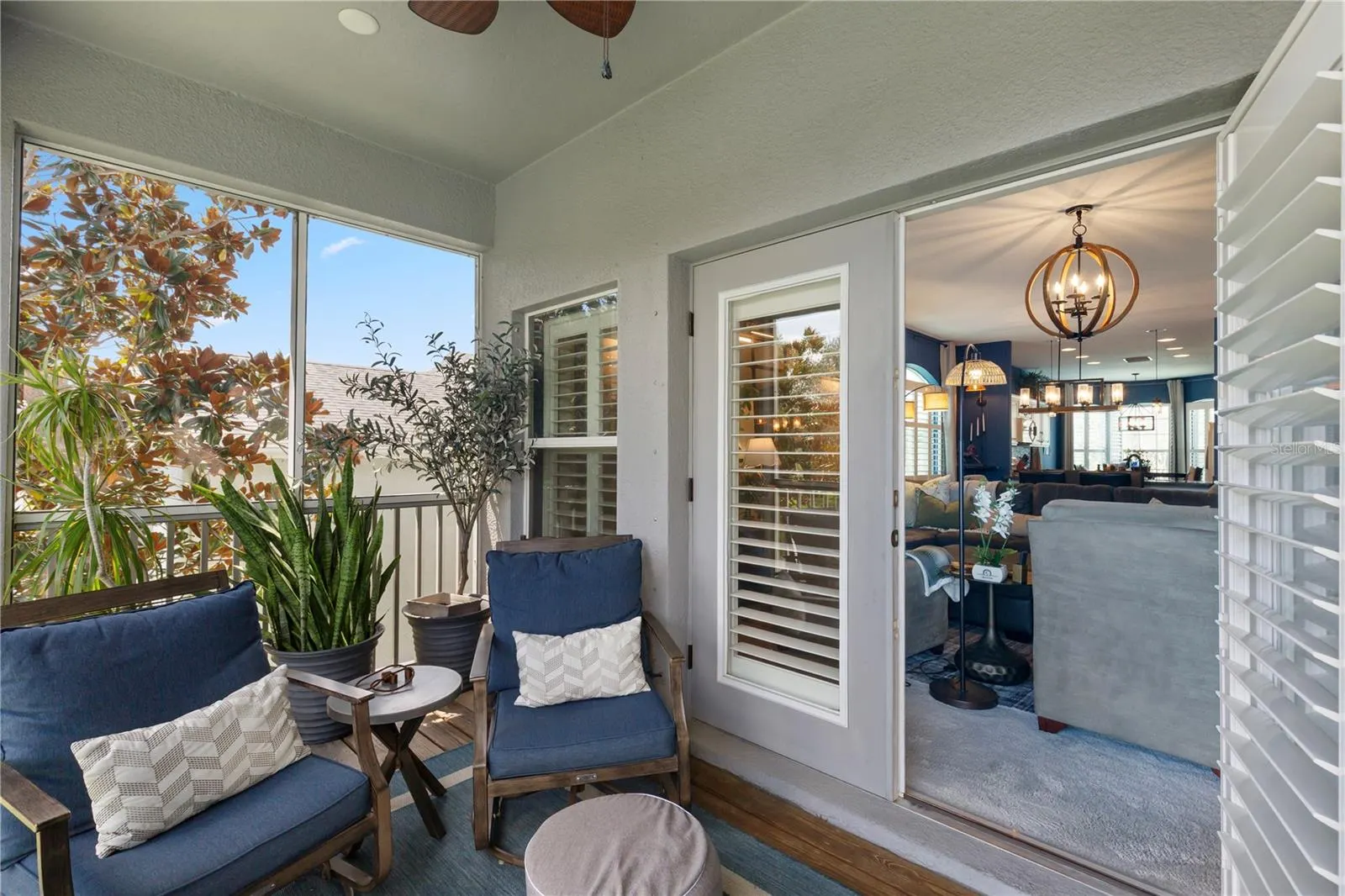 1072 S POINTE ALEXIS DR
