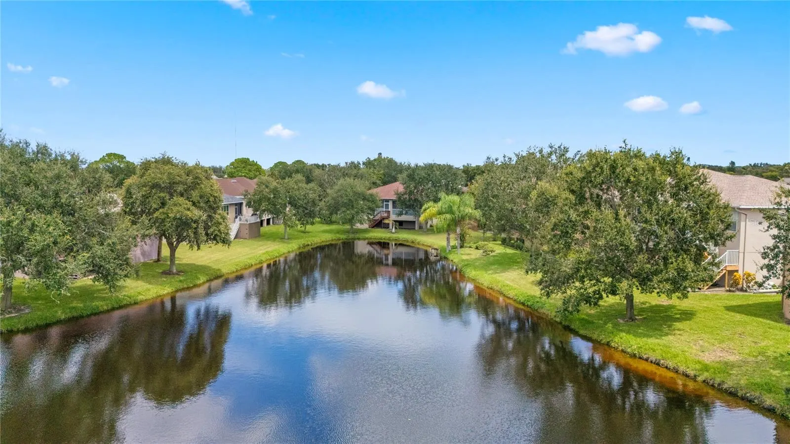 1072 S POINTE ALEXIS DR