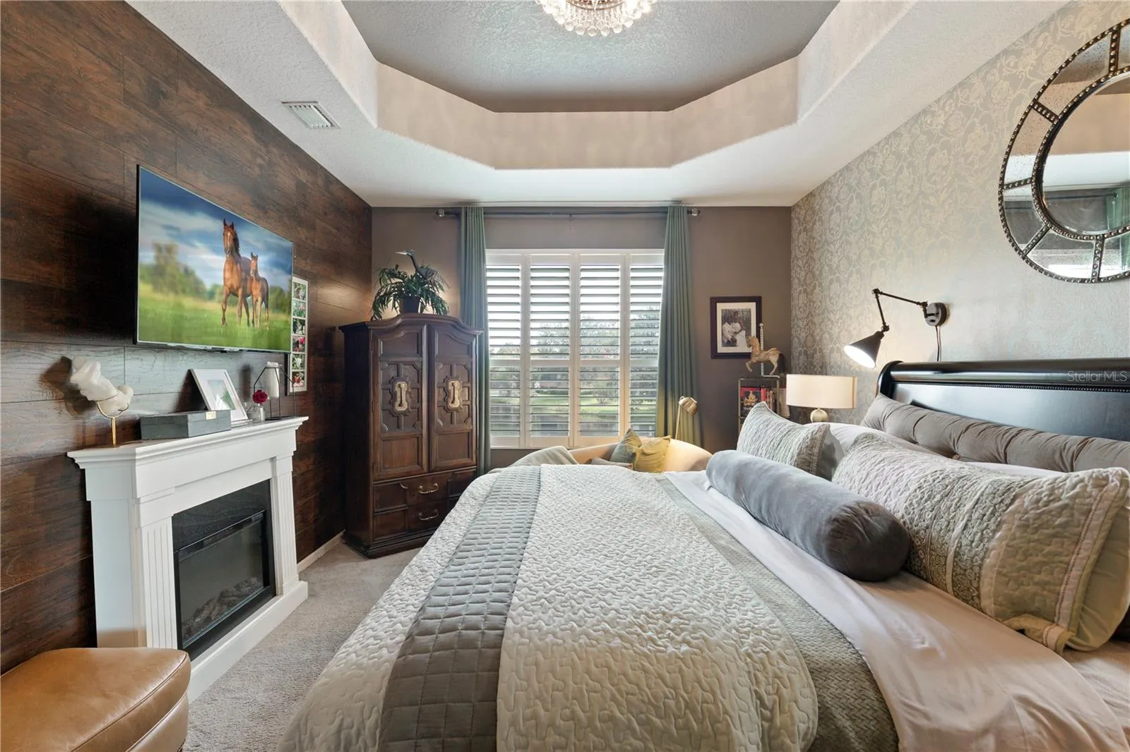 1072 S POINTE ALEXIS DR