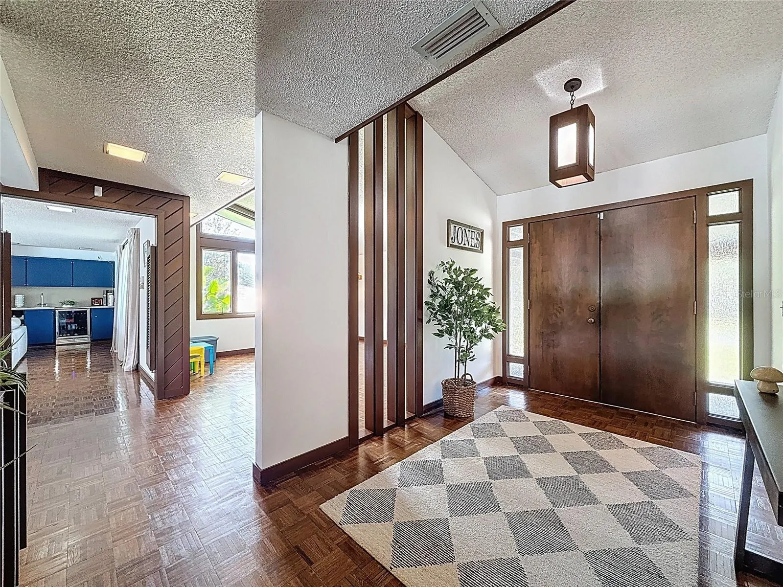 2270 RANCHETTE LN