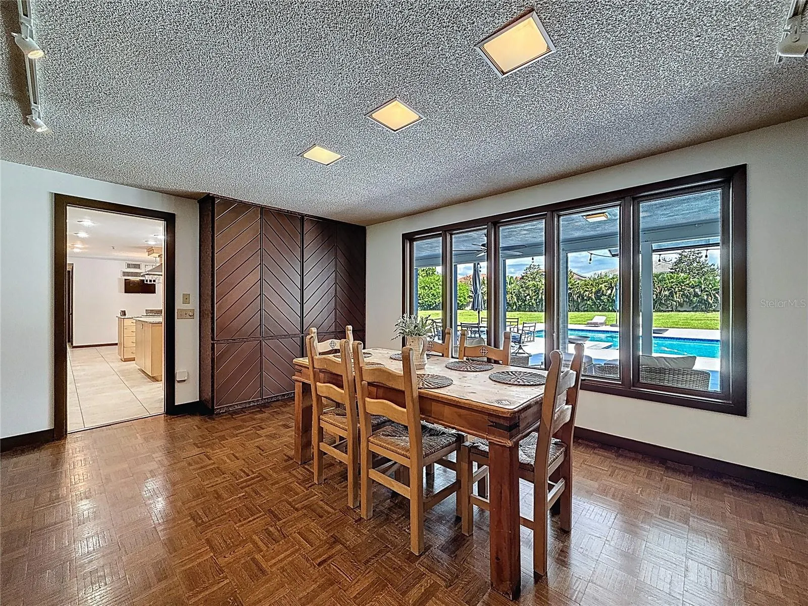 2270 RANCHETTE LN