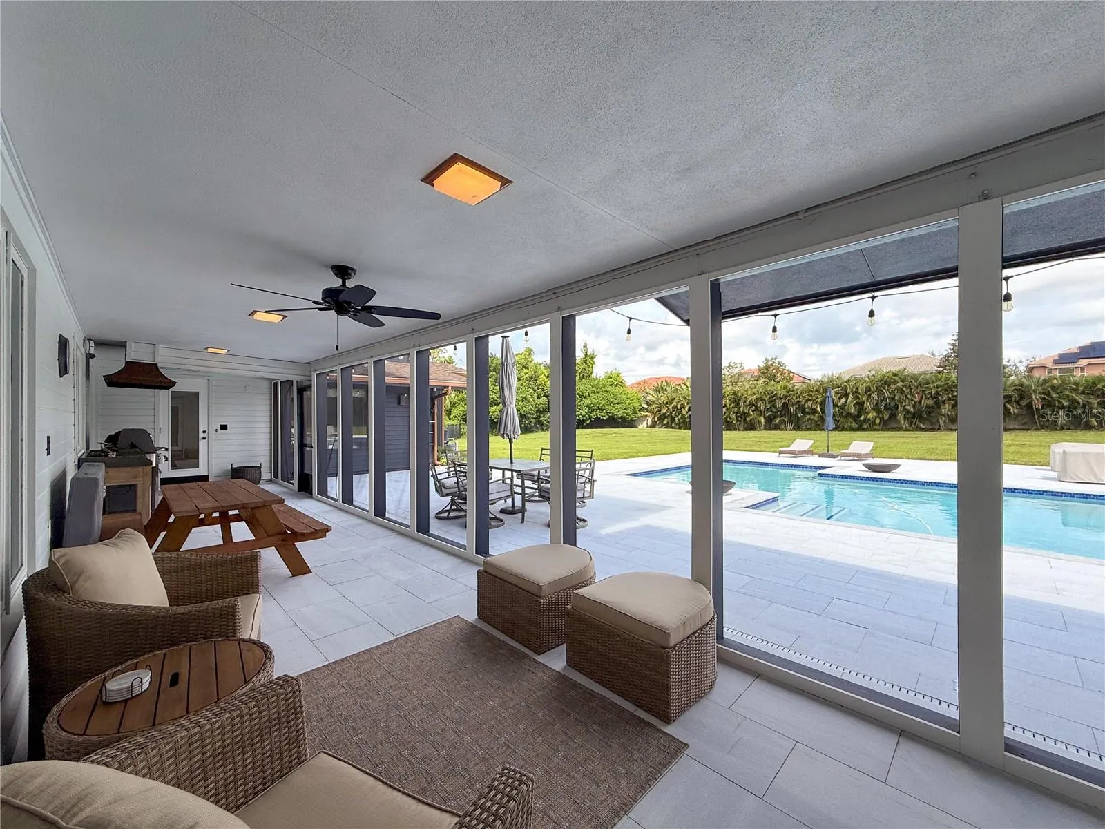 2270 RANCHETTE LN