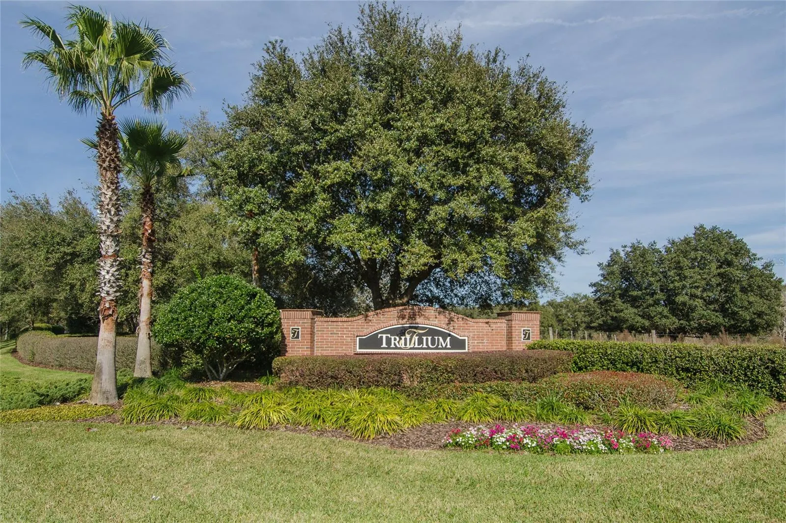 14861 WAKE ROBIN DR