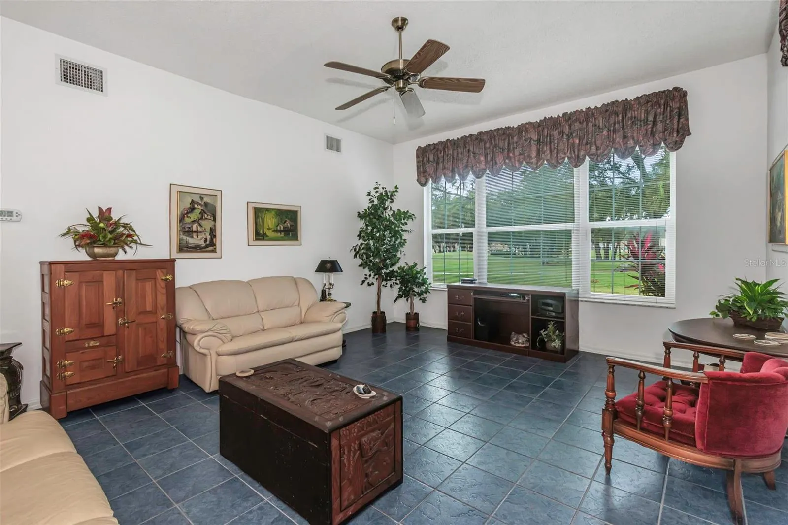 9807 OAKWOOD HILLS CT