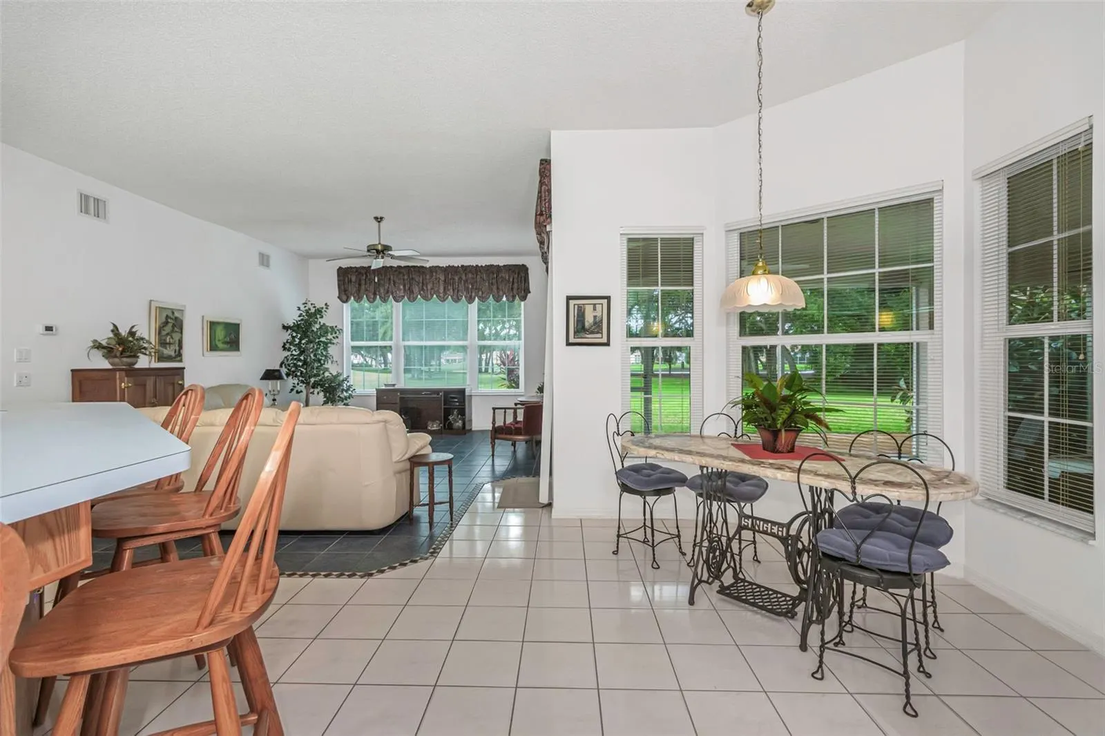9807 OAKWOOD HILLS CT